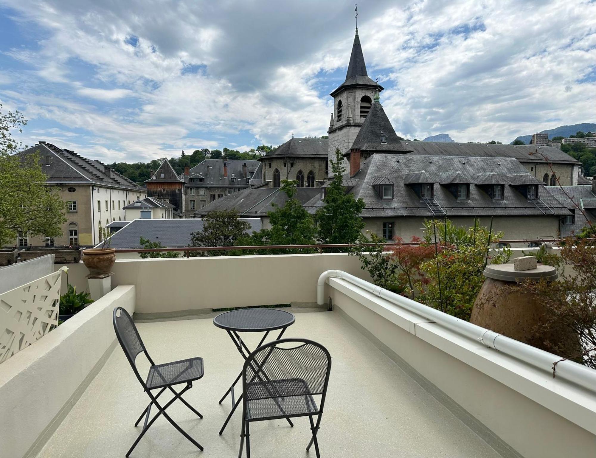 Ma Terrasse Sur Le Musee Apartment Шамбери Екстериор снимка